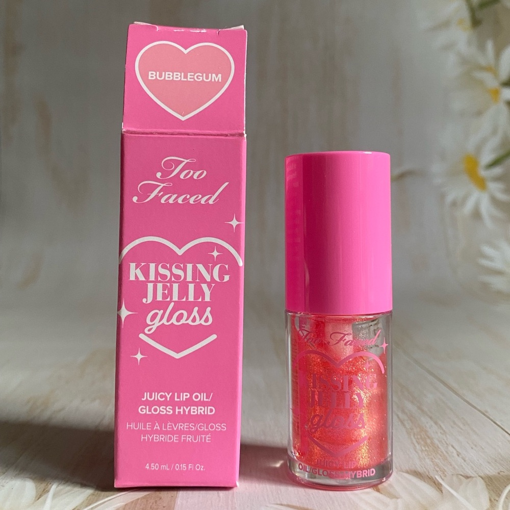 Too Faced Kissing Jelly Gloss Juicy Lip Oil/Gloss, Bubblegum, 0.15oz/4.5ml, NIB